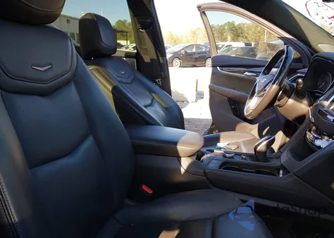 2022 Cadillac Xt5 Fwd Premium Luxury z USA, uszkodzony, nr VIN 1GYKNCR40NZ140130